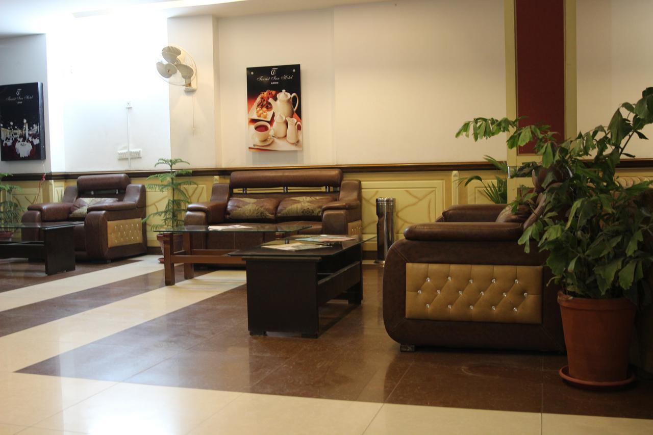 Tourist Inn Hotel Lahore Exterior foto