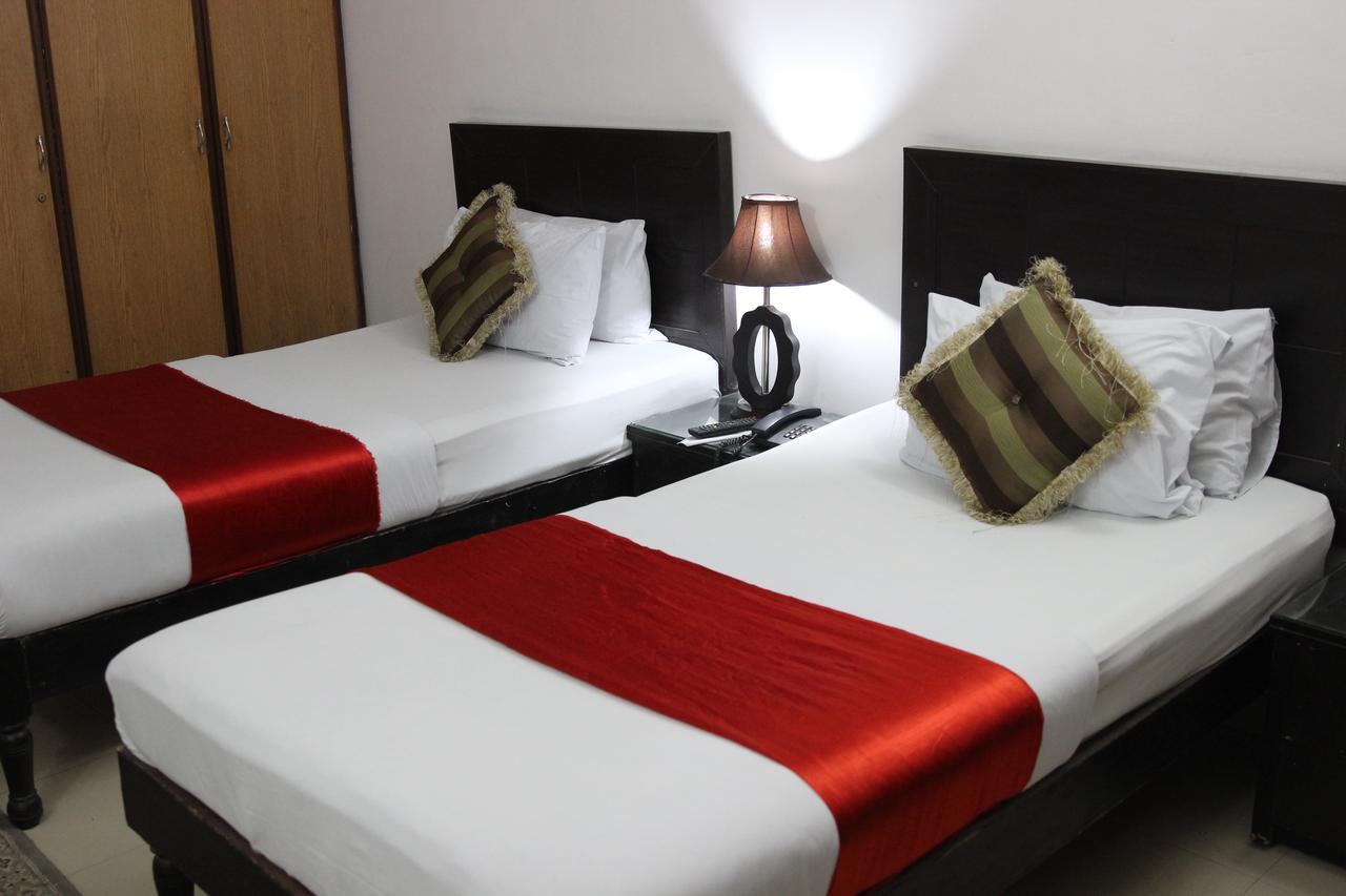 Tourist Inn Hotel Lahore Exterior foto