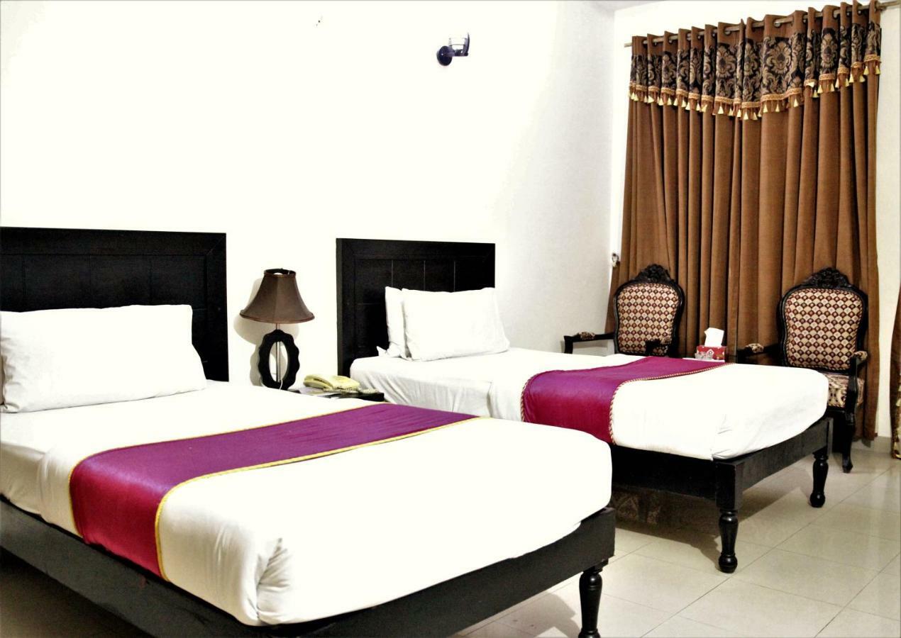 Tourist Inn Hotel Lahore Exterior foto